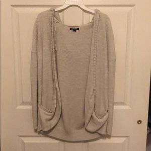 American Eagle hooded sweater